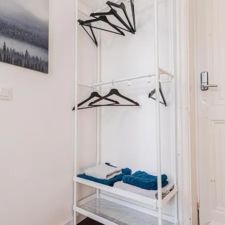 3 Stylish At A Great Location In Lägenhet Gent