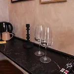 3 Stylish At A Great Location In *