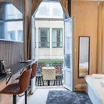 דירה 3 Stylish At A Great Location In *