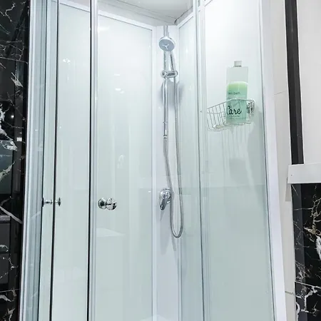 3 Stylish At A Great Location In