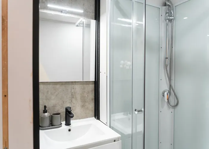 3 Stylish At A Great Location In Апартаменты *